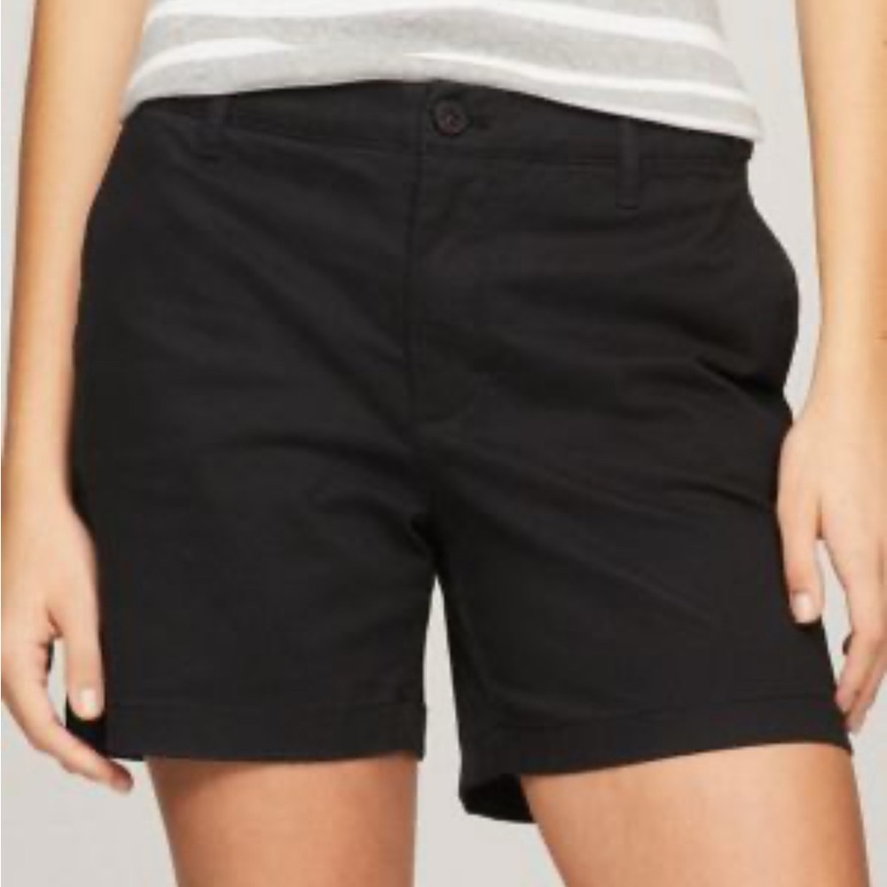 Tommy Hilfiger Shorts SZ 16